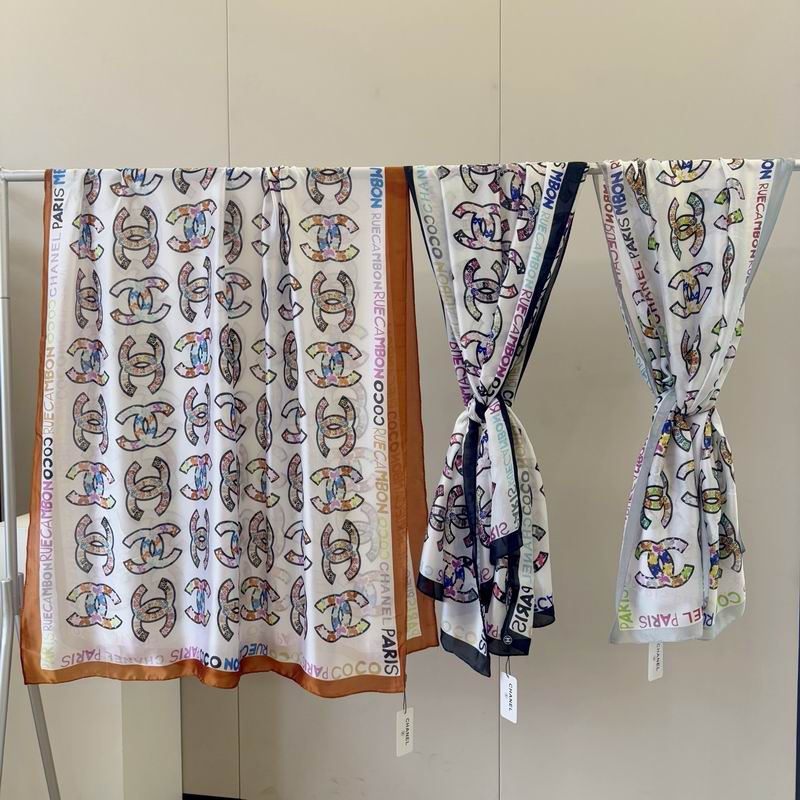 Chanel silk scarf 90-180cm E031311
